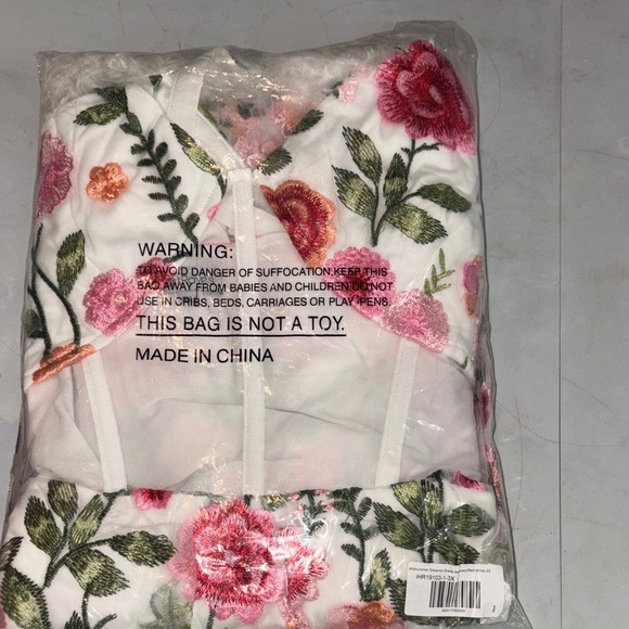 #42 Floral Embroidered Dress - Picture 2 of 3